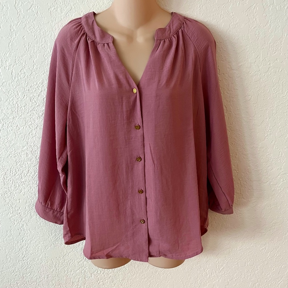 Women’s Adrienne Vittadini Pink Top 3/4 Sleeves V Neck Buttoned Pleated Back SM